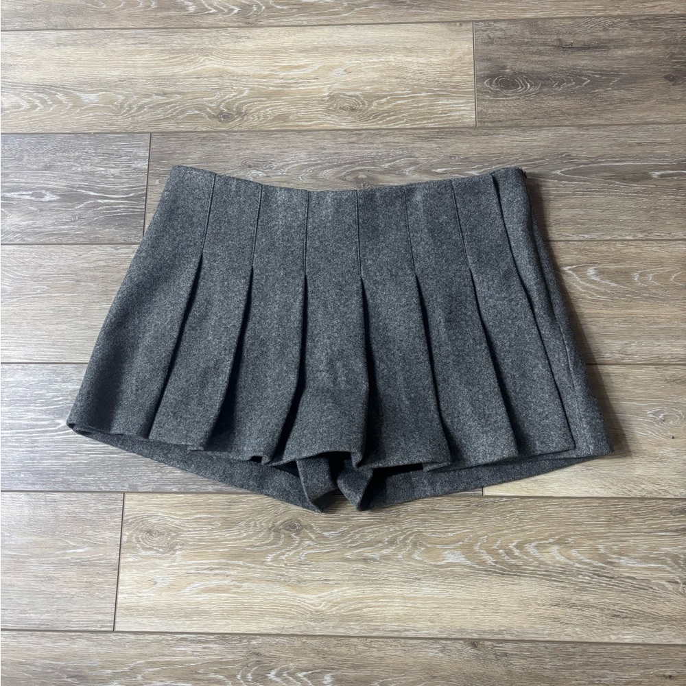 Elodie Pleated Mini Skort Sz L Gray Flannel School Girl Skirt City Y2K Coquette